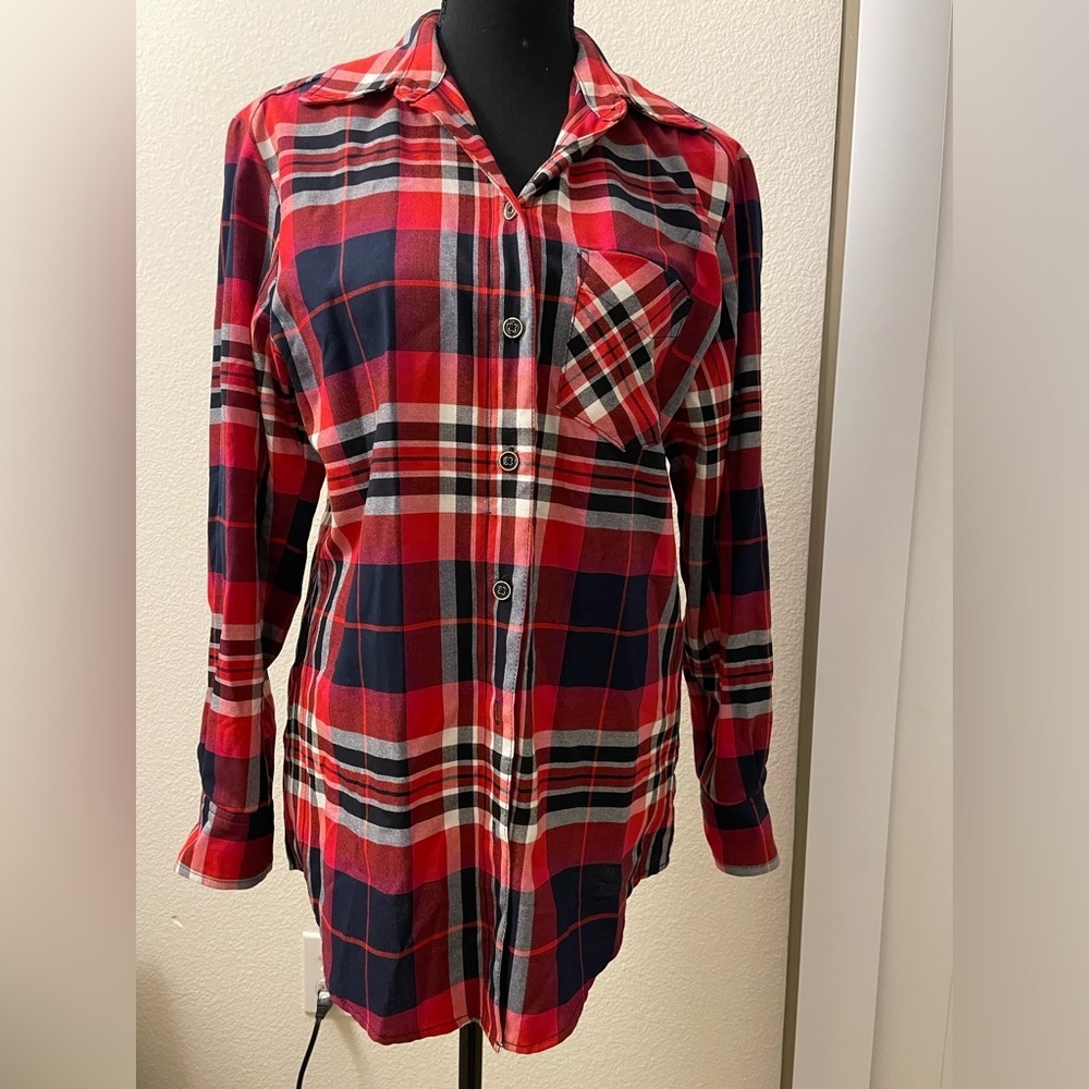 Nwot - Trina Turk Navy And Red Plaid Long Sleeve Button-Down Shirt - Size S